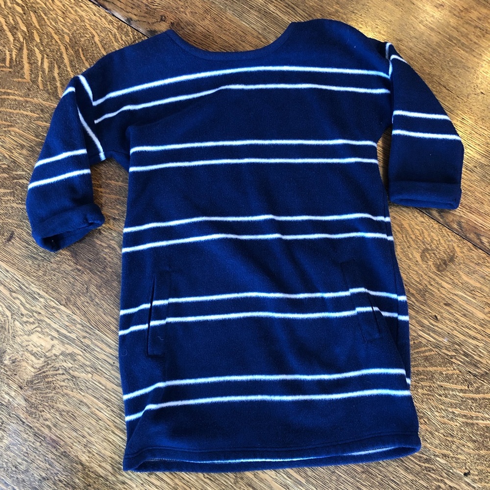 Girls 5T fleece dress w/ pocket, 3/4 sleeve